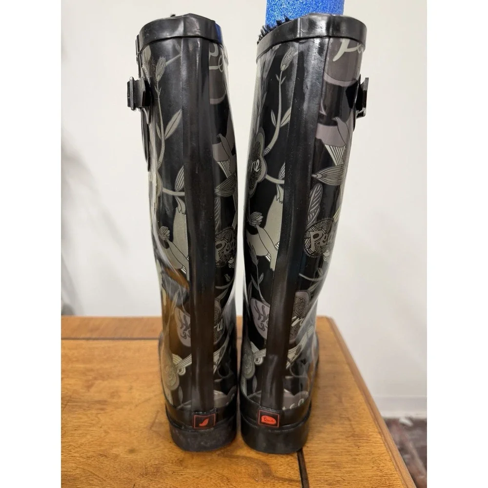 The Sak Signature Women's 6 Black Tall Rubber Rain Boots Wellies Nature Fur Line